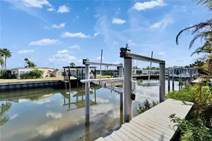 6536 Simone Shores Cir, Apollo Beach, FL 33572 - Photo 5
