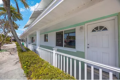 11485 2nd Street E, Treasure Island, FL 33706 - Photo 37