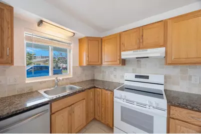 11485 2nd Street E, Treasure Island, FL 33706 - Photo 41