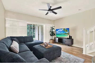 8541 Hunters Key Circle, Tampa, FL 33647 - Photo 9