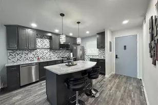 11485 Oakhurst Rd, Largo, FL 33774 - Photo 7