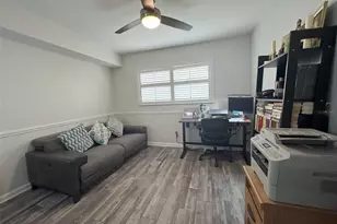 11485 Oakhurst Rd, Largo, FL 33774 - Photo 17