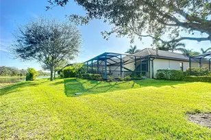 2902 Aviamar Cir, Naples, FL 34114 - Photo 49