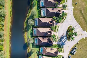 2902 Aviamar Cir, Naples, FL 34114 - Photo 57