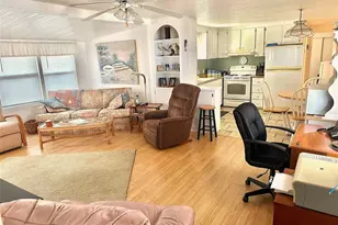 9790 66th St N, Pinellas Park, FL 33782 - Photo 5