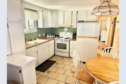 9790 66th Street N #206, Pinellas Park, FL 33782 - Photo 3