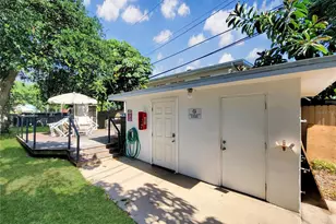 404 Harrison Ave, Cape Canaveral, FL 32920 - Photo 5