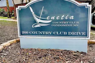 200 Country Club Dr, Largo, FL 33771 - Photo 33