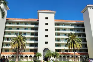 4801 Osprey Dr S, Saint Petersburg, FL 33711 - Photo 1