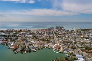 7013 Boca Ciega Dr, Saint Pete Beach, FL 33706 - Photo 29