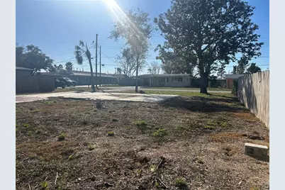 2046 Calusa Trail, Holiday, FL 34690 - Photo 9