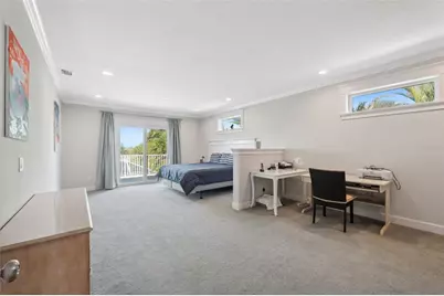 727 Key Royale Drive, Holmes Beach, FL 34217 - Photo 23