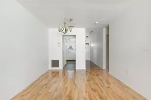 3010 59th St S, Gulfport, FL 33707 - Photo 9