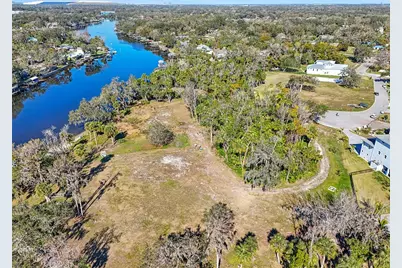 8339 Alafia Pointe Drive, Riverview, FL 33578 - Photo 19