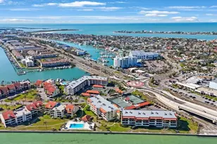 103 1st St E, Tierra Verde, FL 33715 - Photo 51