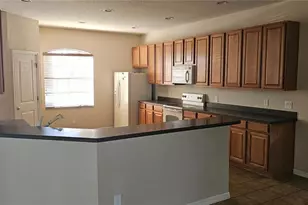 315 Villa Sorrento Cir, Haines City, FL 33844 - Photo 9