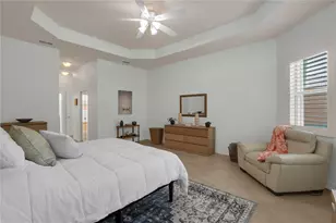 4946 Sapphire Sound Dr, Wimauma, FL 33598 - Photo 19