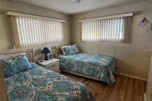 220 Royal Palm Cir, Largo, FL 33778 - Photo 25