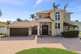 1336 51st Ave NE, Saint Petersburg, FL 33703 - Photo 1