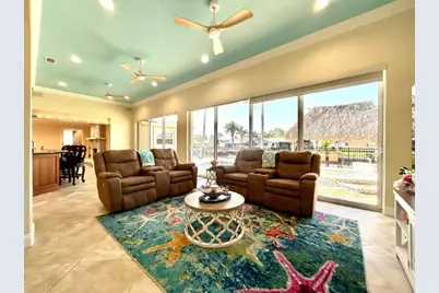 1336 51st Avenue NE, Saint Petersburg, FL 33703 - Photo 23