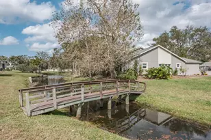 388 Buckingham Pl, Palm Harbor, FL 34684 - Photo 49