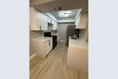 13915 Village View Drive, Tampa, FL 33624 - Photo 13