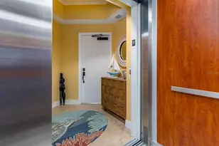 1590 Gulf Blvd, Clearwater Beach, FL 33767 - Photo 9