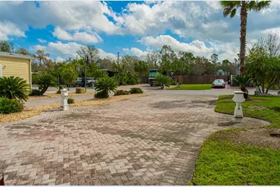 6948 Amanda Vista Circle, Land O Lakes, FL 34637 - Photo 9