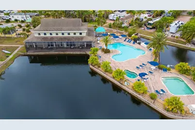 6948 Amanda Vista Circle, Land O Lakes, FL 34637 - Photo 13