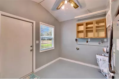 39809 Pretty Pond Road, Zephyrhills, FL 33540 - Photo 9