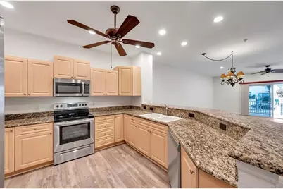 11555 Gulf Blvd Boulevard #115, Treasure Island, FL 33706 - Photo 9