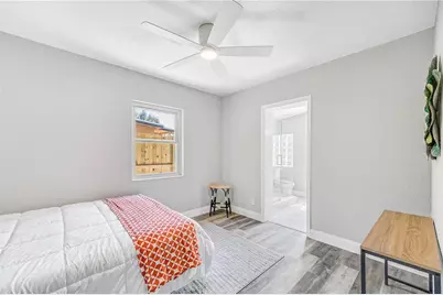 5050 Emerson Avenue S, Saint Petersburg, FL 33707 - Photo 15