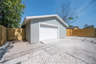 5050 Emerson Ave S, Saint Petersburg, FL 33707 - Photo 27