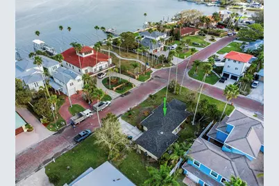 100 Buena Vista Drive S, Dunedin, FL 34698 - Photo 3