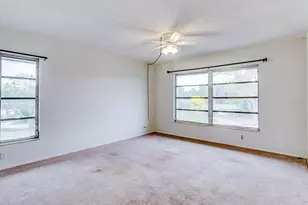 333 Lake Howard Dr NW, Winter Haven, FL 33880 - Photo 25