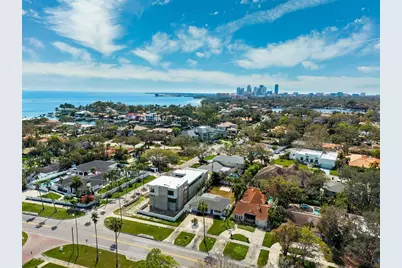 735 Snell Isle Boulevard NE, Saint Petersburg, FL 33704 - Photo 3