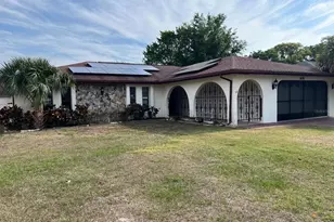 8630 Winter Haven Dr, Hudson, FL 34667 - Photo 3