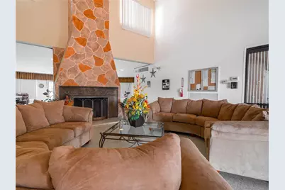 902 Magnolia Drive, Indian Lake Estates, FL 33855 - Photo 11