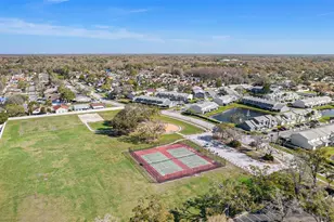 12709 Raeburn Way, Tampa, FL 33624 - Photo 37