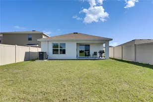5617 Flagstone Trl, Palmetto, FL 34221 - Photo 49