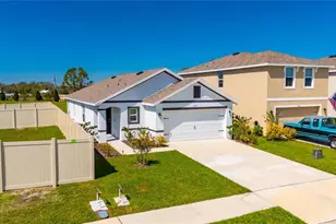 5617 Flagstone Trl, Palmetto, FL 34221 - Photo 53