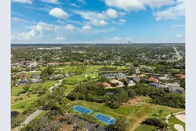 5950 Pelican Bay Plaza S #PH-2F, Gulfport, FL 33707 - Photo 45