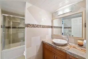 5950 Pelican Bay Plaza S, Gulfport, FL 33707 - Photo 27