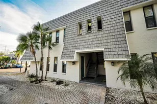 700 Lyndhurst St, Dunedin, FL 34698 - Photo 9