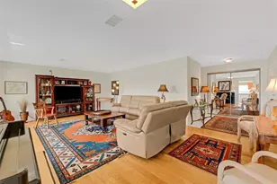 210 Fernwood Cir, Seminole, FL 33777 - Photo 21