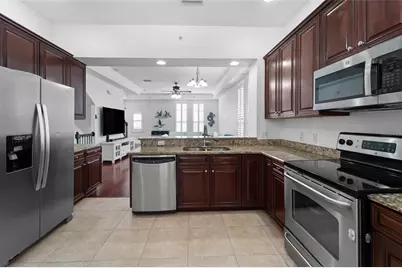 2240 Soho Bay Court, Tampa, FL 33606 - Photo 5