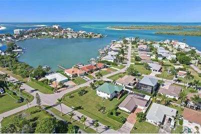 103 Tahiti Circle, Naples, FL 34113 - Photo 35