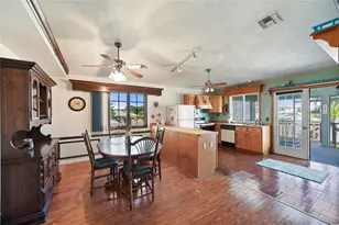 103 Tahiti Cir, Naples, FL 34113 - Photo 11