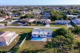 184 Garden Ave NW, Port Charlotte, FL 33952 - Photo 7