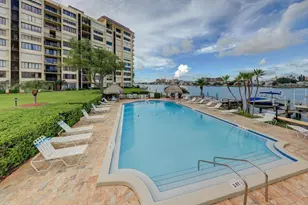 700 Island Way, Clearwater Beach, FL 33767 - Photo 33